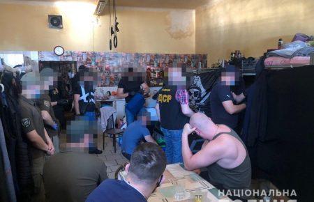 В Киевском СИЗО «авторитеты» собирали «дань» с арестантов — Нацполиция