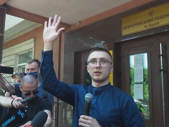 Суд допитає прокурора Радіонова, який відмовлявся підписувати підозру Стерненку