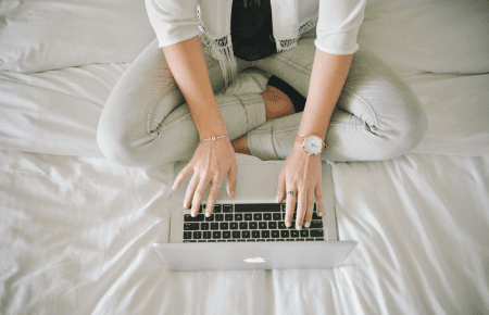 Одяг для дому і зуму: як пандемія COVID-19 впливає на фешн-індустрію?