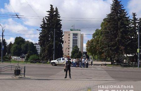 У Луцьку правоохоронці звільнили всіх заручників