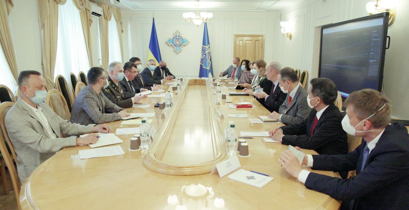 У РНБО готові до втручання Росії на місцевих виборах