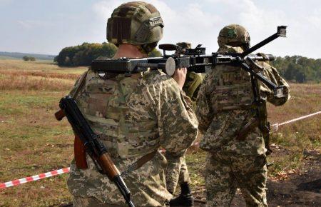 Доба на Донбасі: бойовики п'ять разів вели неприцільний вогонь по позиціях українських військових