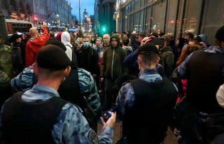 У Москві на акції проти поправок до Конституції затримали щонайменше 103 людини