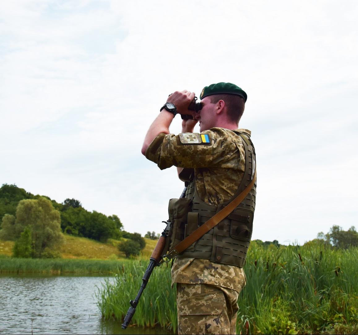 На кордоні з РФ росіянин попросив статусу біженця в Україні — ДПСУ (відео)