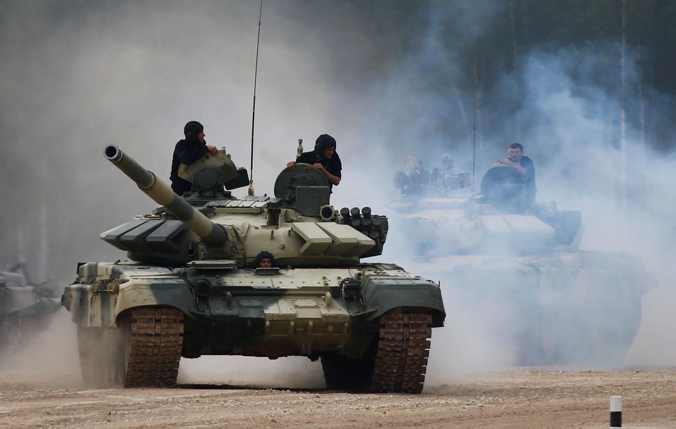 Для того, щоб почати повномасштабну кампанію проти України, Росія має зібрати на кордонах 240 тисяч військових — Романенко