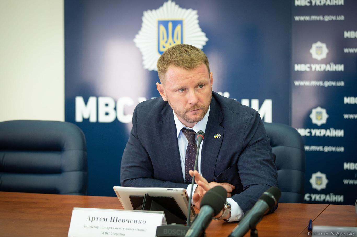 Відпустити зловмисника було найоптимальнішим варіантом — МВС про захоплення заручника у Полтаві