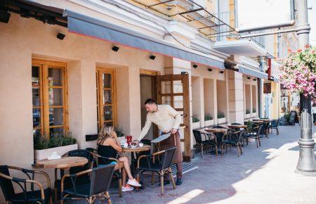 В Киеве ресторанам, театрам и кинотеатрам разрешили работать после 22 часов — Кличко