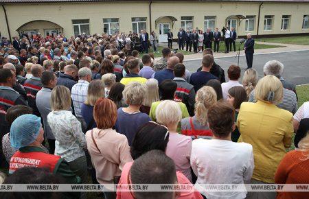 Це моя проблема і в найближчі дні ми її вирішимо — Лукашенко про протести в Білорусі