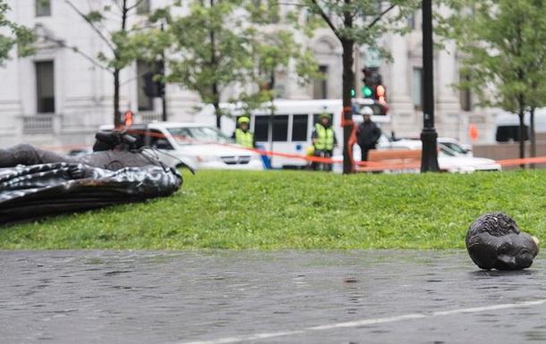 У Монреалі знесли пам'ятник першому прем'єру Канади Макдональду