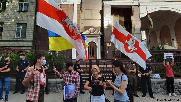 «Відповідальність за наслідки повністю на Україні» — МЗС Білорусі про призупинення відносин між країнами