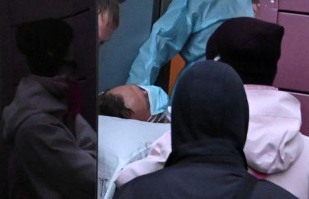 Навального доправили до Німеччини, він досі у комі