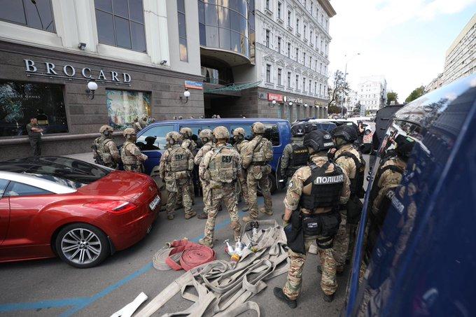 Захват отделения банка в Киеве: злоумышленник задержан