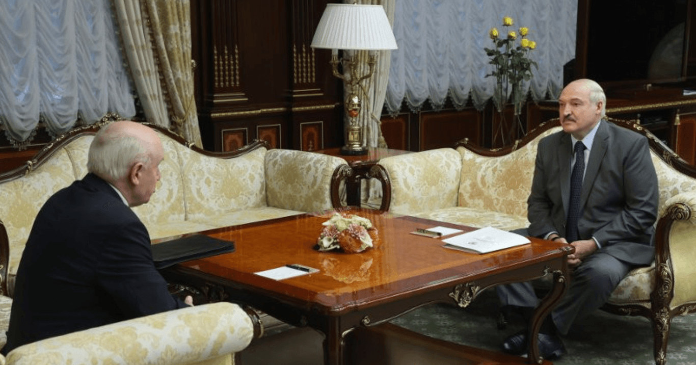 Из Польши, Великобритании и Чехии управляли нашими овцами — Лукашенко об акциях протеста