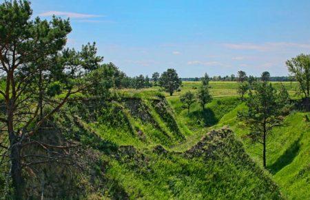 «Васильківські Карпати», каньйони та літак-кав'ярня: ідеальний маршрут на вихідні під Києвом
