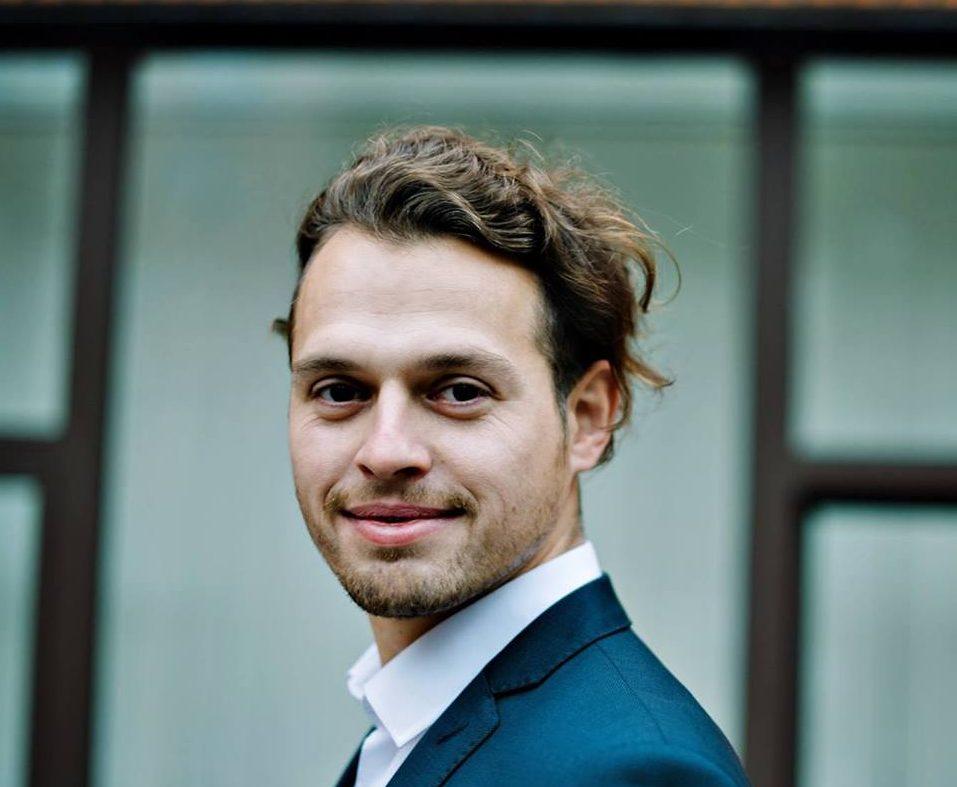 До активістів ставляться як до «грантожерів», які хочуть здобути собі вершки і жити краще — Гомза