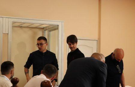 Суд задовольнив клопотання адвокатів Стерненка про відвід колегії суддів