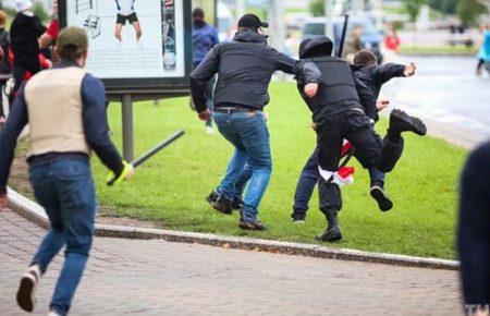 «Марш героїв» у Мінську: до початку акції протесту почалися масові затримання