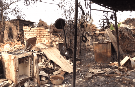 Загоряння сталося за селищем — житель Станиці Луганської про пожежу