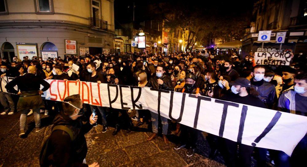 У Флоренції пройшли протести проти карантину, поліція затримала 20 учасників