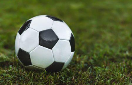 В Киеве болельщикам разрешили посещать международные матчи по футболу — Кличко