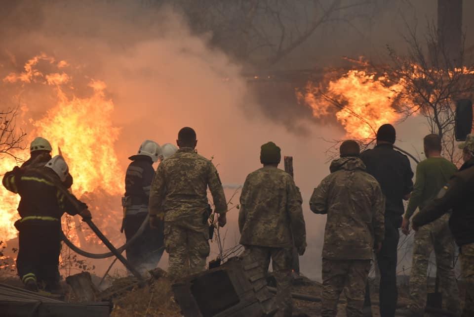 Пожежі на Луганщині: 4 осередки вогню ліквідували, ще 3 локалізували