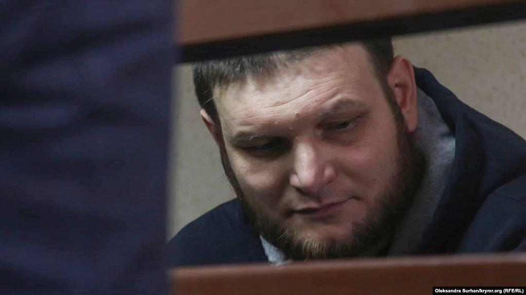 Російський суд залишив під арештом у Криму журналіста Бекірова