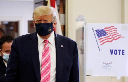 «Віддав свій голос за хлопця на ім'я Трамп»: президент США достроково проголосував на виборах