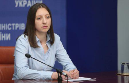 Це люди, які не мають паспорту і можливості реалізувати жодне з прав громадянина — Ксеня Карагяур про Закон щодо визнання особою без громадянства