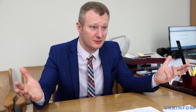 Нардепи йдуть на місцеві вибори, щоб просто підняти рейтинги своїх партій — Радченко