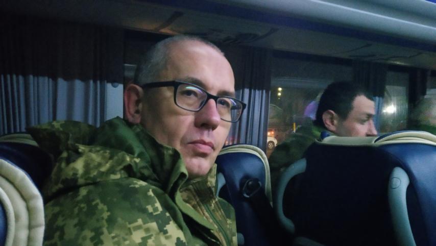 Звільнений з полону Кім Дуванов говорив, що під час реабілітації психологи не допомагали, а допитували — журналістка