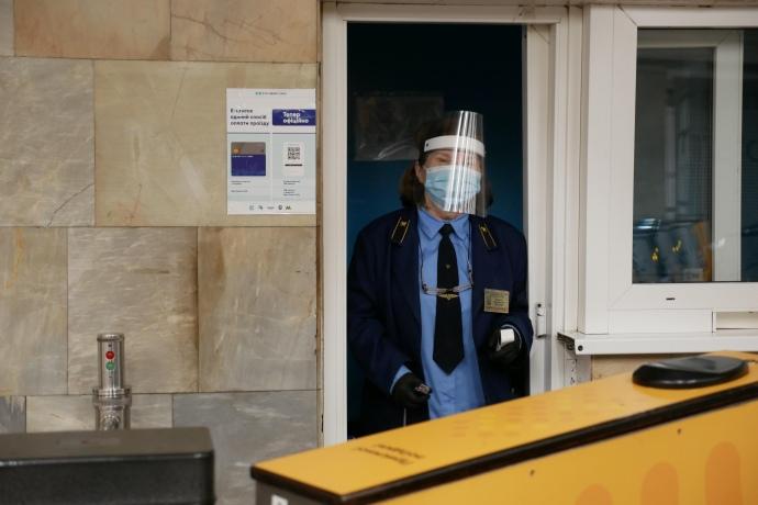 У Києві пасажиропотік в метро під час карантину зменшився на 40% — Макогон