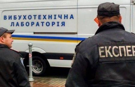 КМДА: Рух мостом Патона відновлено