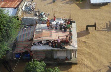 «Найгірша повінь за 45 років» — Філіппіни потерпають від чергового тайфуну