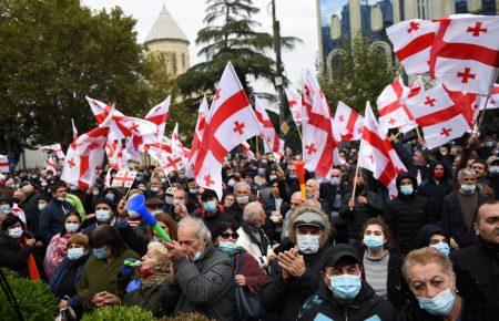 У Тбілісі опозиція провела четвертий мітинг із вимогою нових виборів (ВІДЕО)