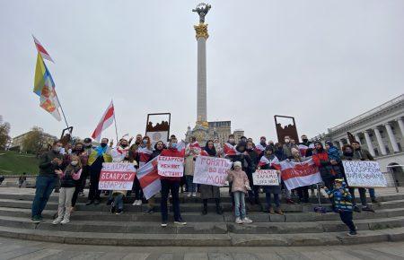 «Білоруси, які терміново полишили країну, можуть тимчасово пожити у хостелі» — білоруський активіст