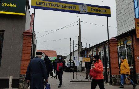 Місто може зупинитися, а черги напередодні вихідних спровокують ще більше заражень — мер Черкас про карантин «вихідного дня»