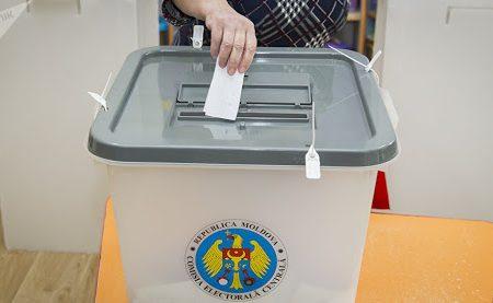 У Молдові сьогодні обирають президента