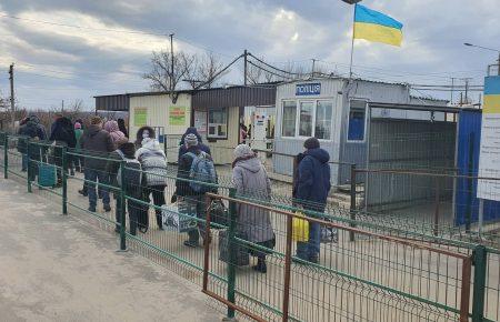 У Луганську наші знайомі жартують, що доведеться лікувати COVID-19 подорожником — Рєуцький