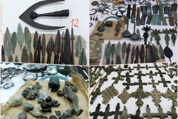 Сербські митники у вантажівці з України виявили велику партію цінних археологічних артефактів (ФОТО)