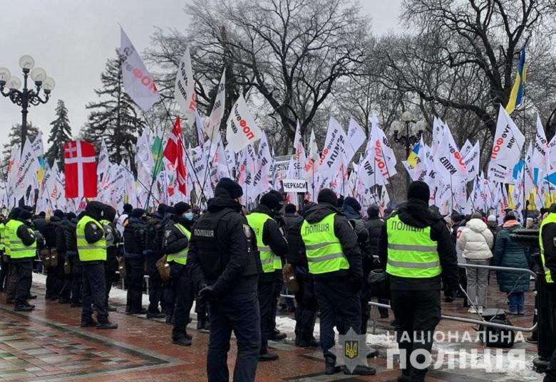 Біля парламенту знову протестують ФОПи (ФОТО, ВІДЕО)