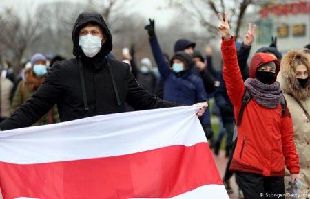 У Білорусі понад 100 учасників протестів зустрінуть Новий рік під арештом