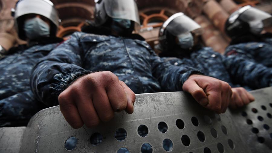 В Ереване акция гражданского неповиновения: требуют возвращения пленных