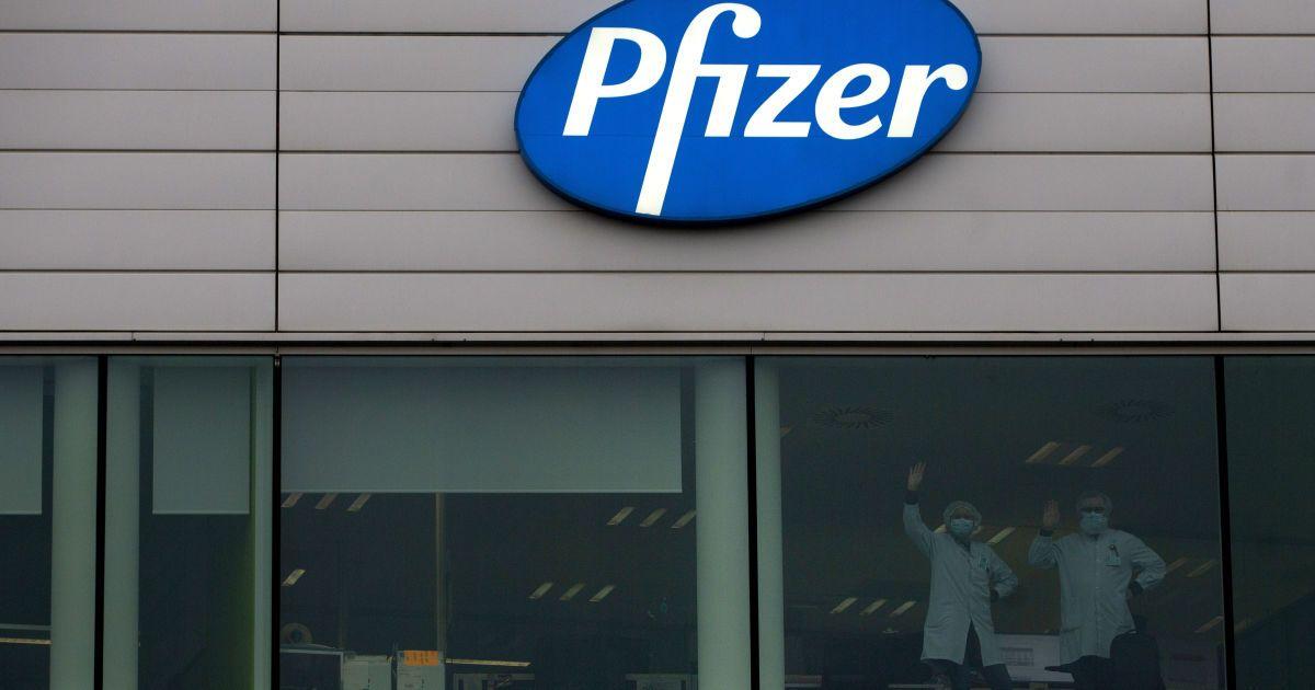 Pfizer подала документи на термінове схвалення вакцини від COVID-19 в Індії