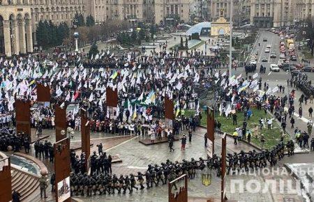 Полицейские не допустили установления палаток на Майдане протестующими ФОПами — пресс-служба