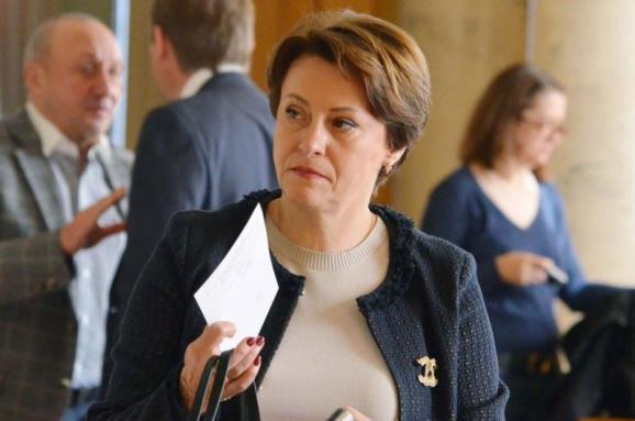 Даже то, что почему-то Разумков пообещал создание антиковидного фонда, меня насторожило — Южанина