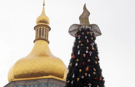 Влада слабка, а мала б пояснити і залишити капелюха — спеціалістка з публічних комунікацій