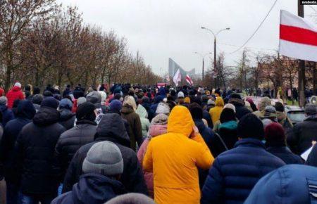 У Білорусі на акціях протесту затримали понад 100 людей