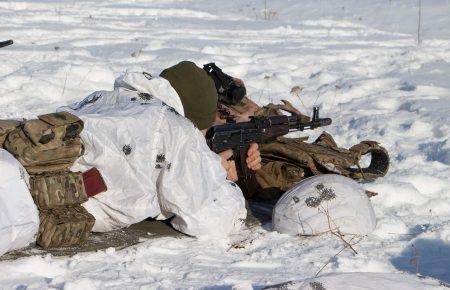 На Донбасі бойовики 10 разів порушували «перемир'я»
