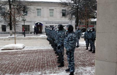 Amnesty International призывает Росгвардию не применять силу к участникам акции против ареста Навального