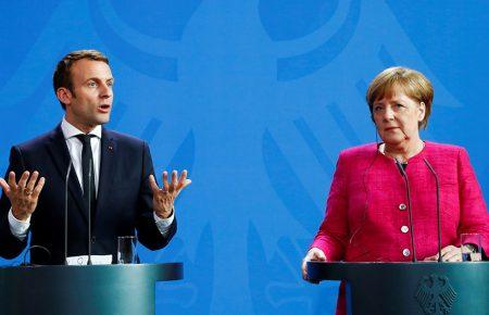 Макрон закликав США і Данію пояснити інформацію про шпигунство за Меркель